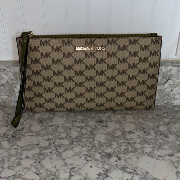 Michael Kors Tan and Brown Monogram Men's Clutch - Picture 1 of 3
